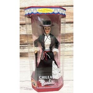 Chilean Barbie Dolls Of The World 18559 NIB Mattel